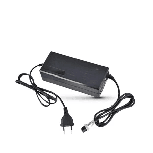 Cargador de Bateria de 36V XLR para Patinete Eléctrico - Repuestos Fuentes
