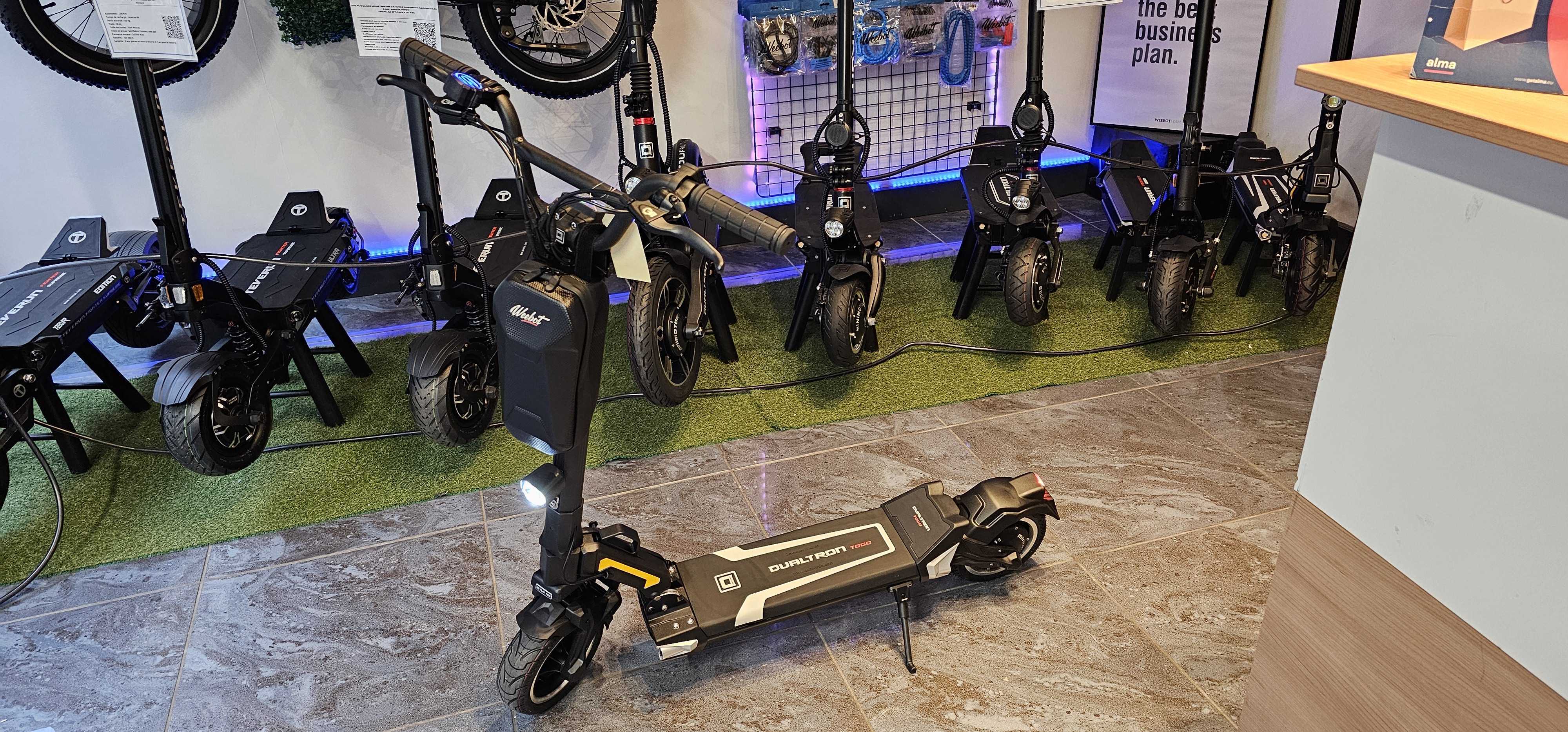 Scooter Elettrico Usato Dualtron Togo 48V 15AH Comodo e Versatile