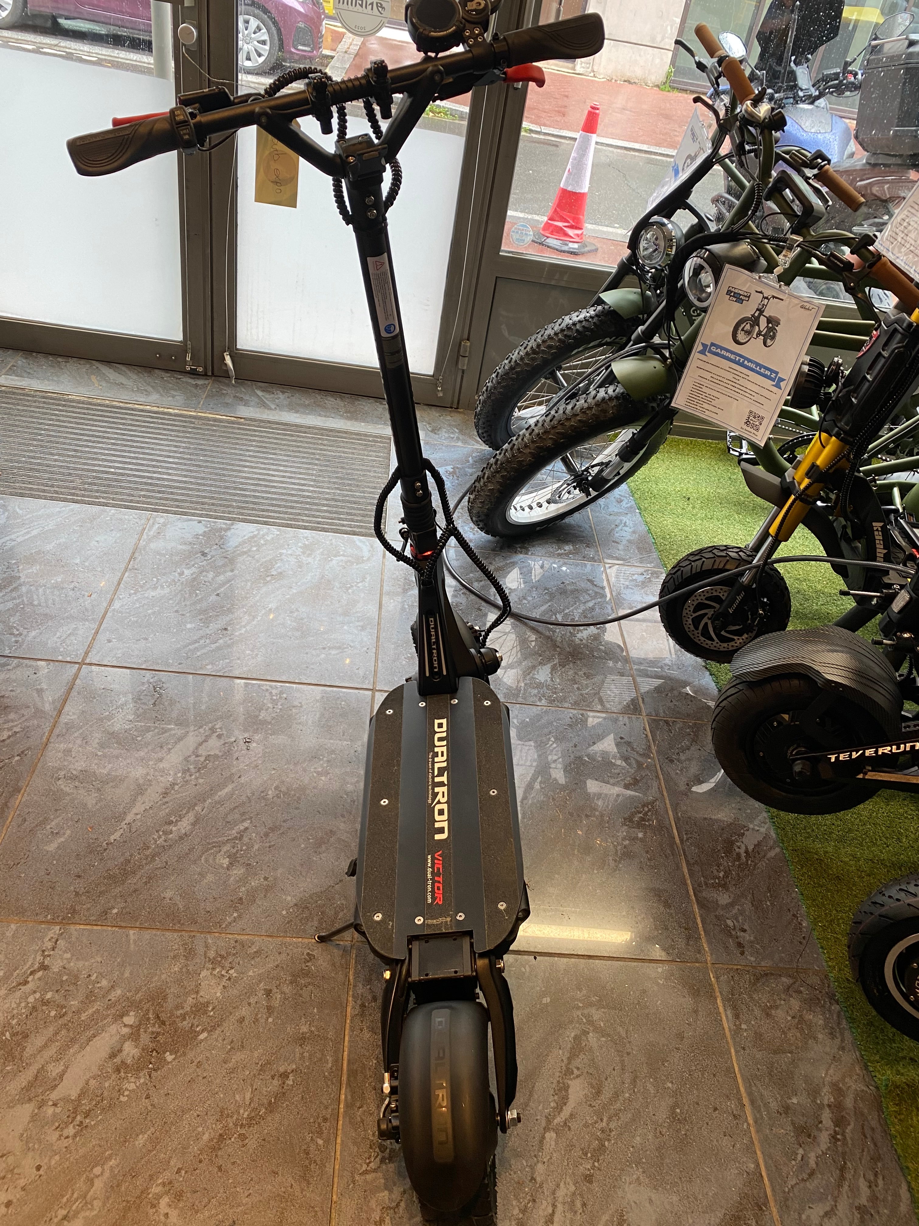 Dualtron Victor NEW EY3 Electric Scooter Used 2024 - 60V 30AH