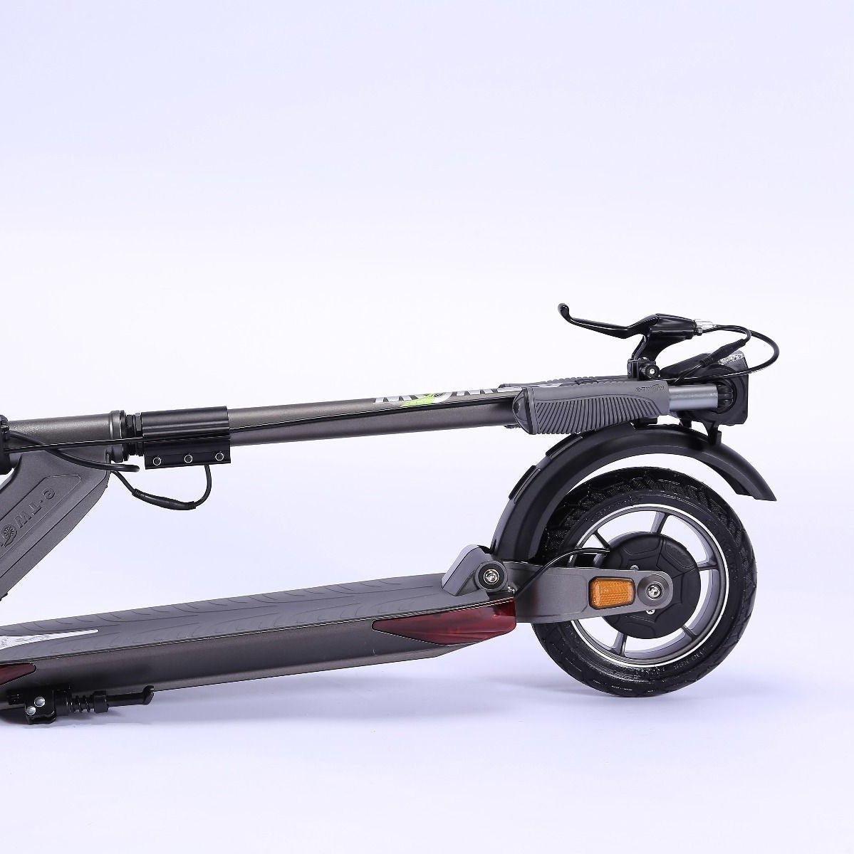 Trottinette Électrique Etwow Booster SE : Fiable et Abordable - Weebot