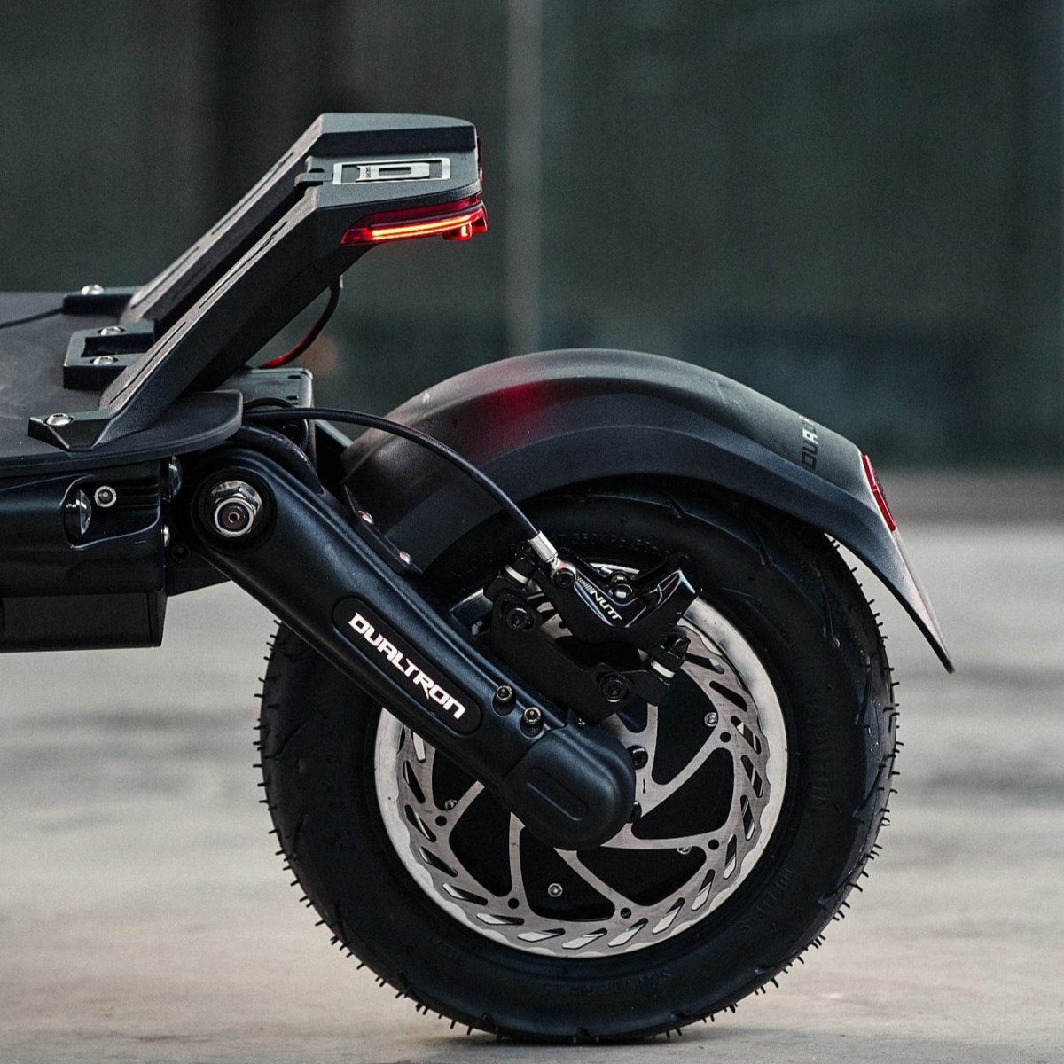 Trottinette Électrique Dualtron Thunder 3 : Puissance et Autonomie - Weebot